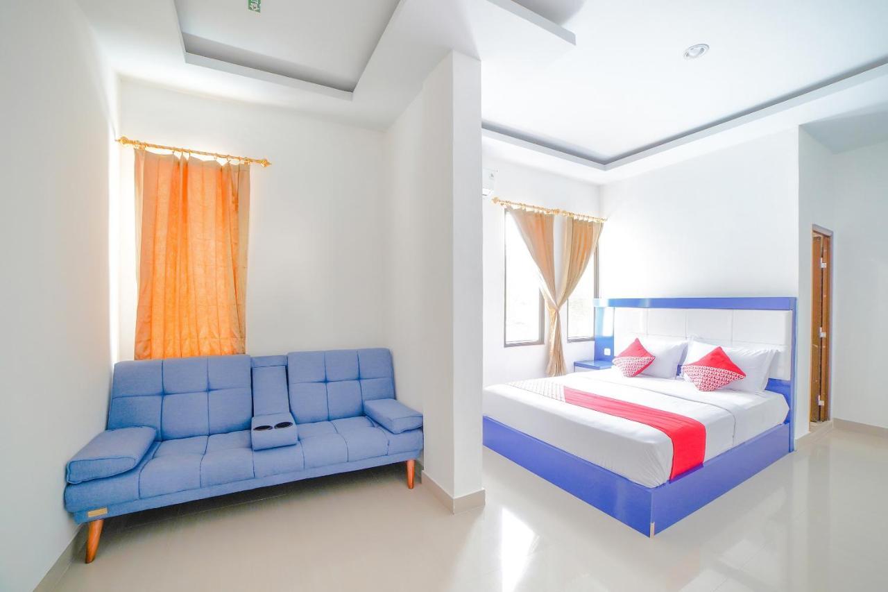 OYO 90457 Anara Residence&Guest House Medan Extérieur photo